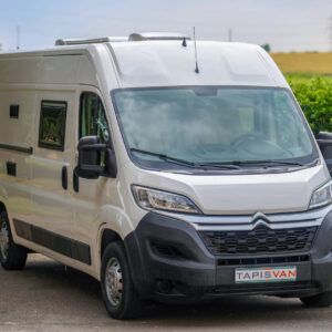 Furgoneta Citroen Jumper L3H2 viajan y duermen 4 personas